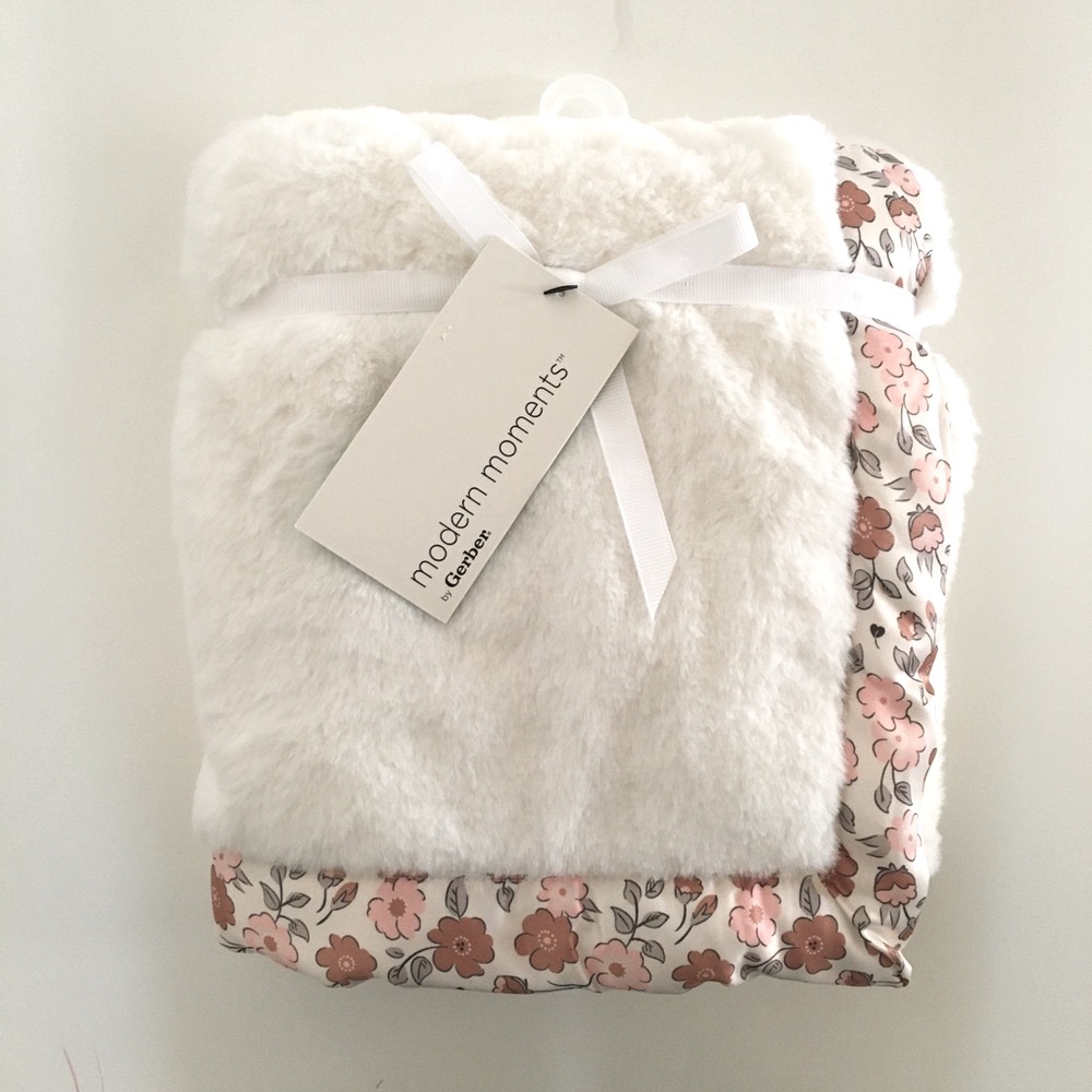 Baby Blanket White Cozy Plush Pink Floral Trim by Gerber NEW | Modern Moments